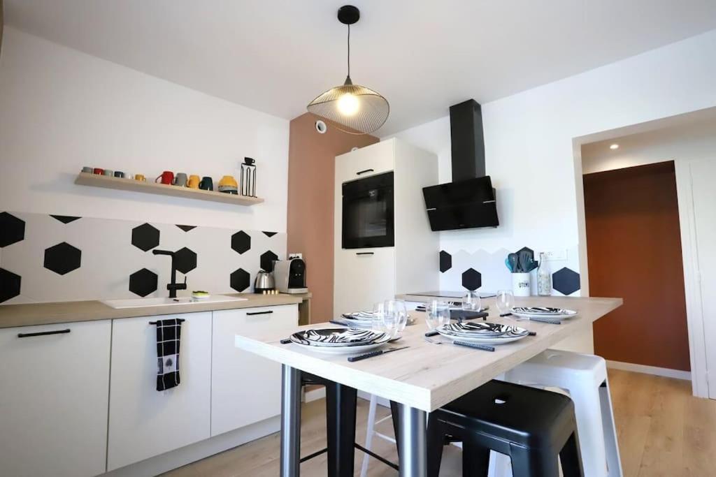 Appartement Annecy A 2 Pas Du Lac Ste Bernadette Extérieur photo